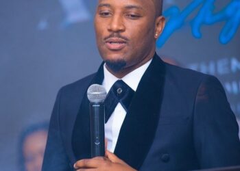 Mudiwa Hood speaks at CEO conference