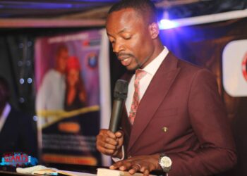 FIG in double celebration