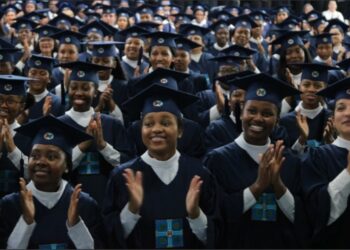 New Heaven and New Earth Church 3rd 100, 000 graduation photo exhibition registers a success.