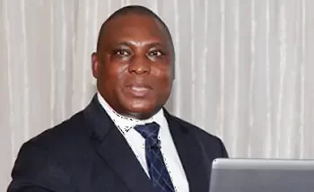 Expert  banker appointed as new RBZ governor 