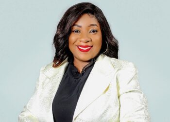 Learn from the Successful to Make it in Music  