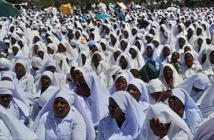 Government pays tribute to indigenous churches