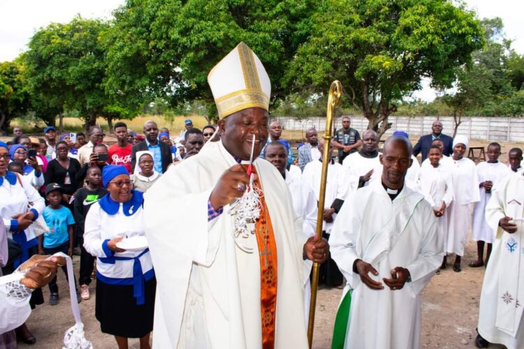 Anglican Diocese of Harare commissions a New House for the Less Privileged