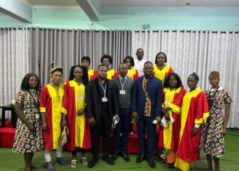 Big Praise And Worship By DRC Congo Pastor