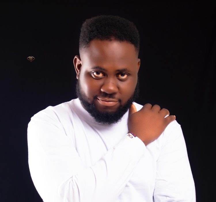 Fungisai Zvakavapano empower young people against drugs through music