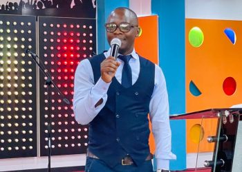 PAOZ Kairos Worship on cards