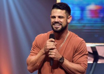 Your struggle Is a setup finding purpose in pain – Pastor Steven Furtick