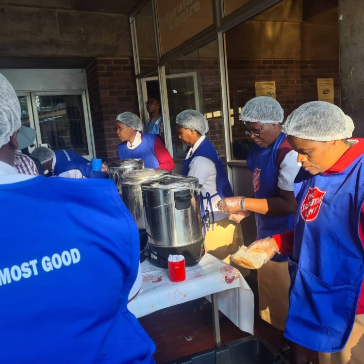 Salvation Army Partners with Government to Provide Breakfast at Parirenyatwa and Harare Hospitals