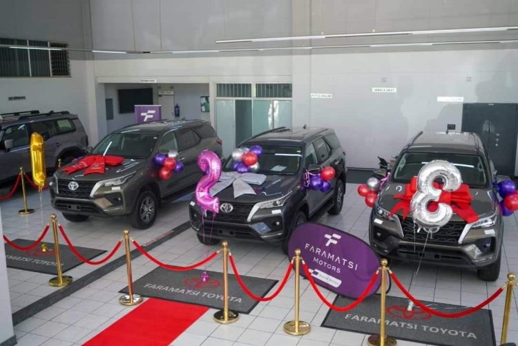 Chivayo Rewards Musicians