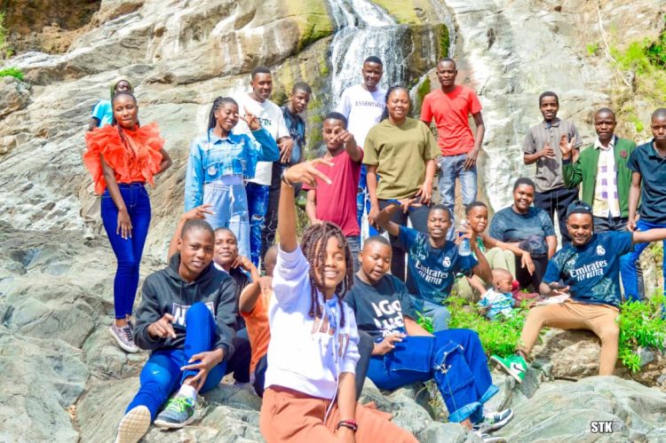 Evangelist Ruzive gathers youths for Africa Day commemorations, fostering patriotism