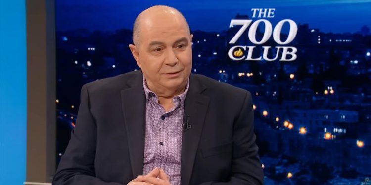 Ex-Muslim Leads 100,000 to Jesus: ‘There Is Hunger in the Muslim World to Hear About Christ’