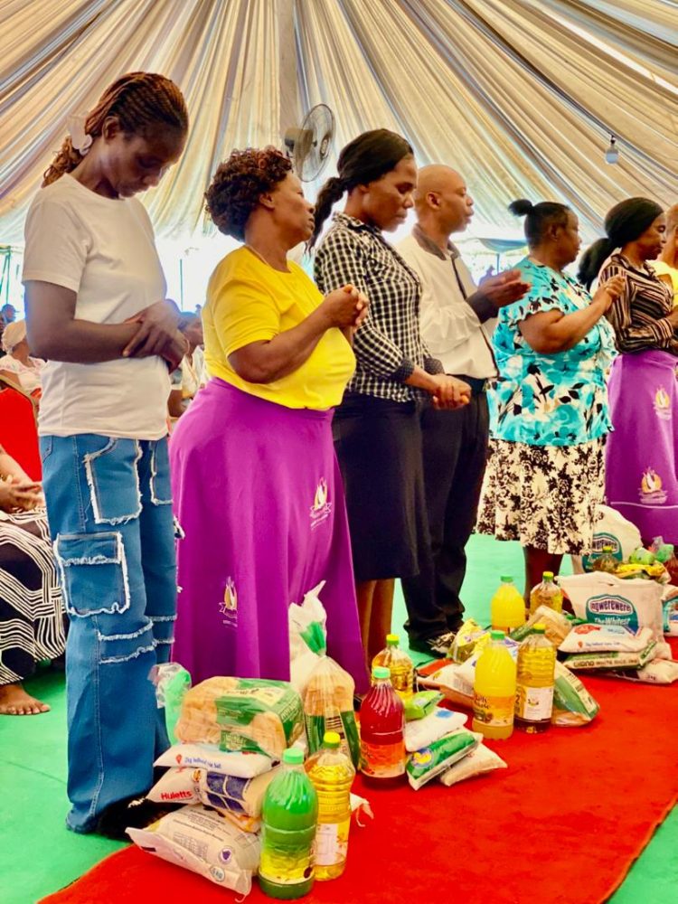 10 receive grocery hampers through GGIM monthly philanthropic register