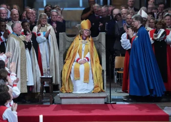 First female Archbishop of Canterbury is installed breaking church history of 1 400 years
