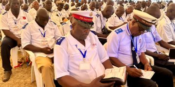 Let us lift our eyes to God, men urged.